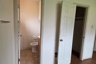 14423 Waterloo Dr, Houston, TX 77045 - Photo 12
