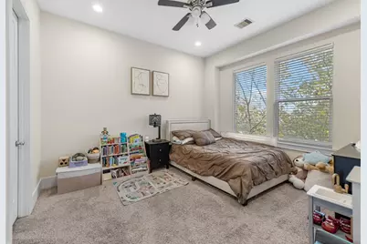 209 Burr Street #D, Houston, TX 77011 - Photo 16