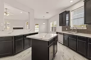 71 N Forrest Ave, La Porte, TX 77571 - Photo 16