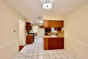 3038 Sam Houston Dr, Sugar Land, TX 77479 - Photo 6