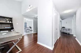 1114 W Castlewood Ave, Friendswood, TX 77546 - Photo 6