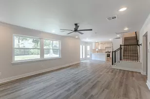 2206 Thousand Pines Dr, Kingwood, TX 77339 - Photo 6