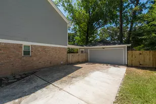2206 Thousand Pines Dr, Kingwood, TX 77339 - Photo 38