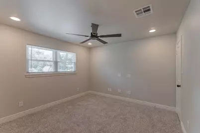 2206 Thousand Pines Drive, Kingwood, TX 77339 - Photo 32