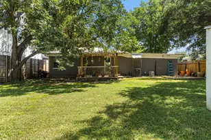 405 W 17th St, Georgetown, TX 78626 - Photo 18