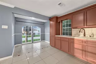 909 18th St, San Leon, TX 77539 - Photo 22