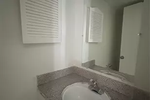 6200 W Tidwell Rd, Houston, TX 77092 - Photo 6
