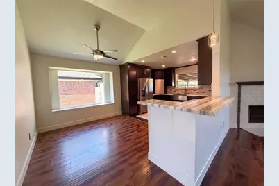 4750 Backenberry Drive, Friendswood, TX 77546 - Photo 8