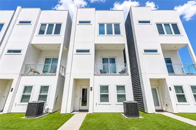 2107 Engelmohr Street #B, Houston, TX 77054 - Photo 2