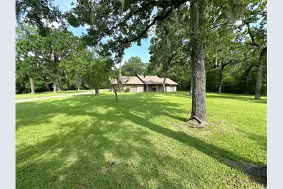 113 Fm 3454 Road, Huntsville, TX 77320 - Photo 2