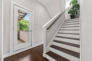 2805 Blodgett St, Houston, TX 77004 - Photo 16