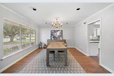 4922 Braesvalley Drive, Houston, TX 77096 - Photo 8