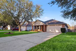 20015 Sweet Magnolia Pl, Humble, TX 77338 - Photo 2