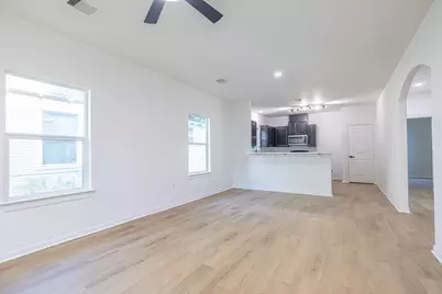 5802 Eunice Street, Texas City, TX 77591 - Photo 4