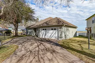27 Marina Ct, Coldspring, TX 77331 - Photo 10