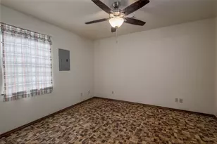 4324 Spring Valley Rd, Houston, TX 77041 - Photo 8