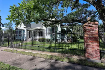 350 N Madison Street, La Grange, TX 78945 - Photo 2