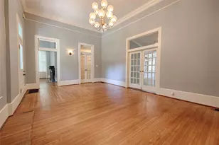 350 N Madison St, La Grange, TX 78945 - Photo 18