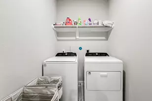 9908 Storehouse Dr, Houston, TX 77080 - Photo 20