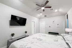 9908 Storehouse Dr, Houston, TX 77080 - Photo 24