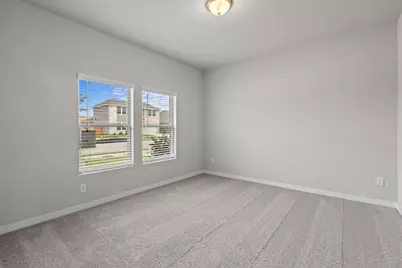 2425 East Heritage Drive, Dayton, TX 77535 - Photo 12