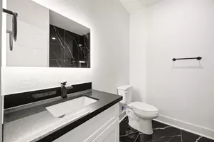 4104 Falls St, Houston, TX 77026 - Photo 10
