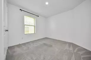 2111 Hyde Acres St, League City, TX 77573 - Photo 10