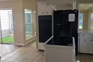 2207 St James Ct, Missouri City, TX 77459 - Photo 8