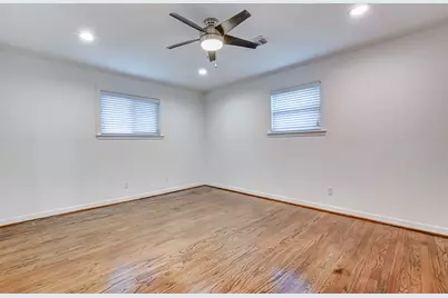 1202 Shadeland Drive, Houston, TX 77043 - Photo 12