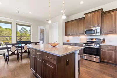 9801 Preserve Way, Conroe, TX 77385 - Photo 14