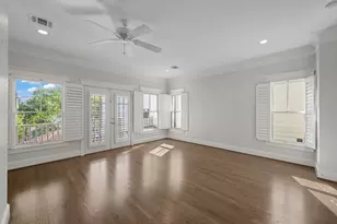626 E 12th St, Houston, TX 77008 - Photo 18