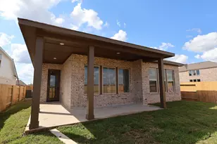 42818 Terraza Dr, Magnolia, TX 77354 - Photo 2