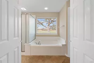 6100 Whitetail Ln, Bryan, TX 77808 - Photo 18