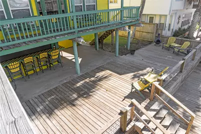 1321 Bay Drive, Crystal Beach, TX 77650 - Photo 12