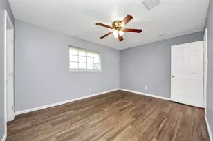 7414 Battlewood Dr, Houston, TX 77040 - Photo 18