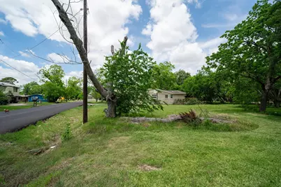 402 Bay Oaks Drive, La Porte, TX 77571 - Photo 4
