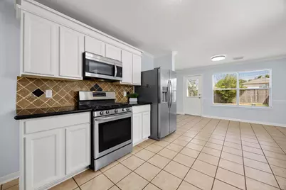 19222 Moss Meadow Lane, Katy, TX 77449 - Photo 10
