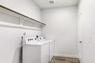 11614 Prosperity Dr, Crosby, TX 77532 - Photo 10