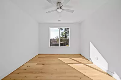 511 Graceland Street, Houston, TX 77009 - Photo 32