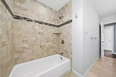2502 Hollow Hook Road, Houston, TX 77080 - Photo 28