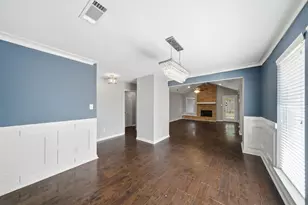 2502 Hollow Hook Rd, Houston, TX 77080 - Photo 8
