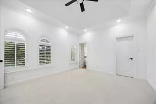 4504 Holly St, Bellaire, TX 77401 - Photo 32