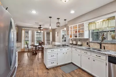 5003 Mockingbird Lane, Katy, TX 77493 - Photo 6