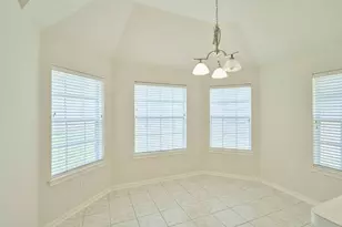 12318 Georgetown Park Ct, Houston, TX 77058 - Photo 14