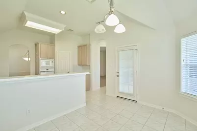 12318 Georgetown Park Court, Houston, TX 77058 - Photo 14
