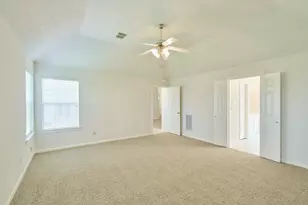 12318 Georgetown Park Ct, Houston, TX 77058 - Photo 16