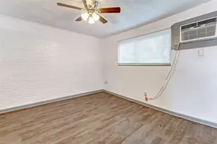 7527 Gulf Freeway Expressway, Houston, TX 77017 - Photo 12