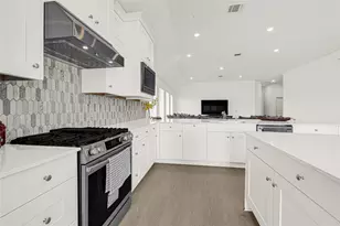 27711 Seascape Vlg Dr, Katy, TX 77493 - Photo 10