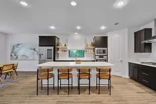 2554 Roy Cir, Houston, TX 77007 - Photo 10