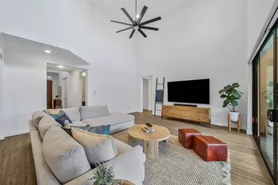 2554 Roy Circle, Houston, TX 77007 - Photo 8